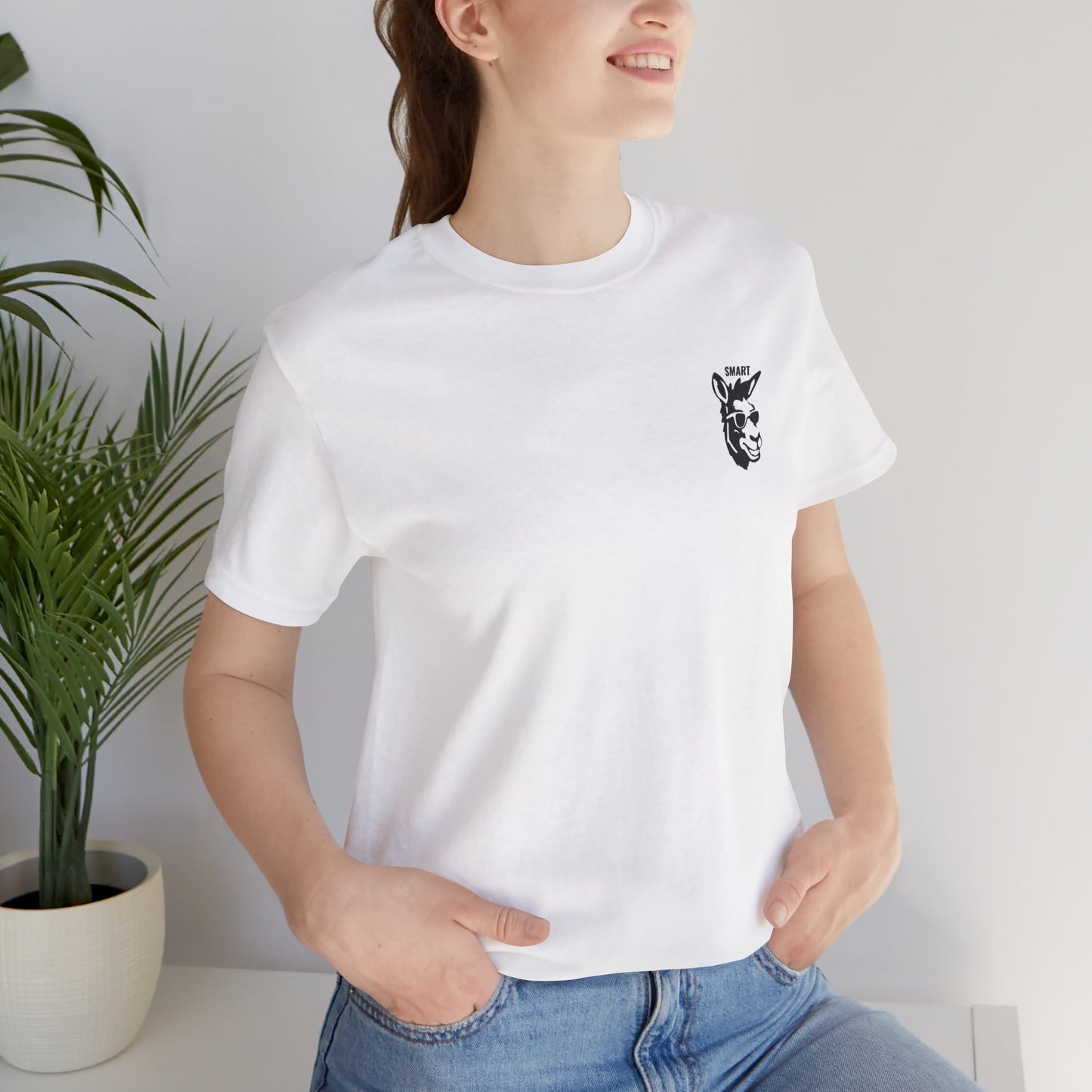Smart Ass T-Shirt - Unisex Short Sleeve Tee